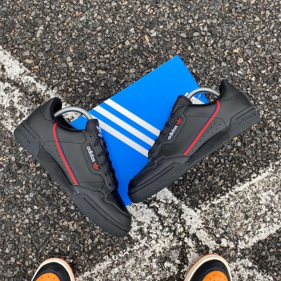 Adidas Low Trainer • Women’s Shoe - Picture 8 of 8